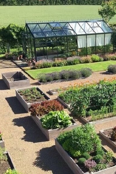 Серия - Приусадебное хозяйство